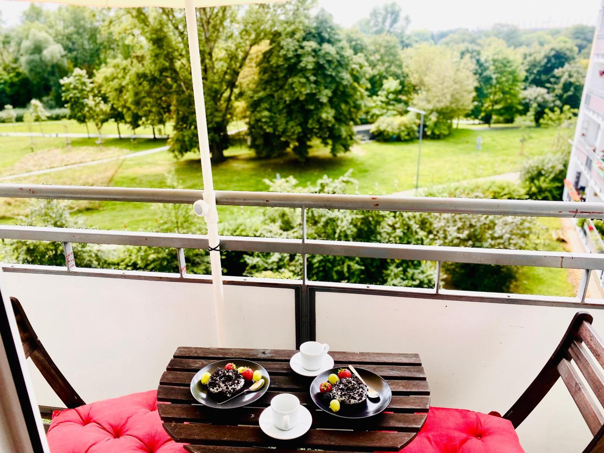 Apartment With National Stadion View, Free Parking Варшава Екстериор снимка